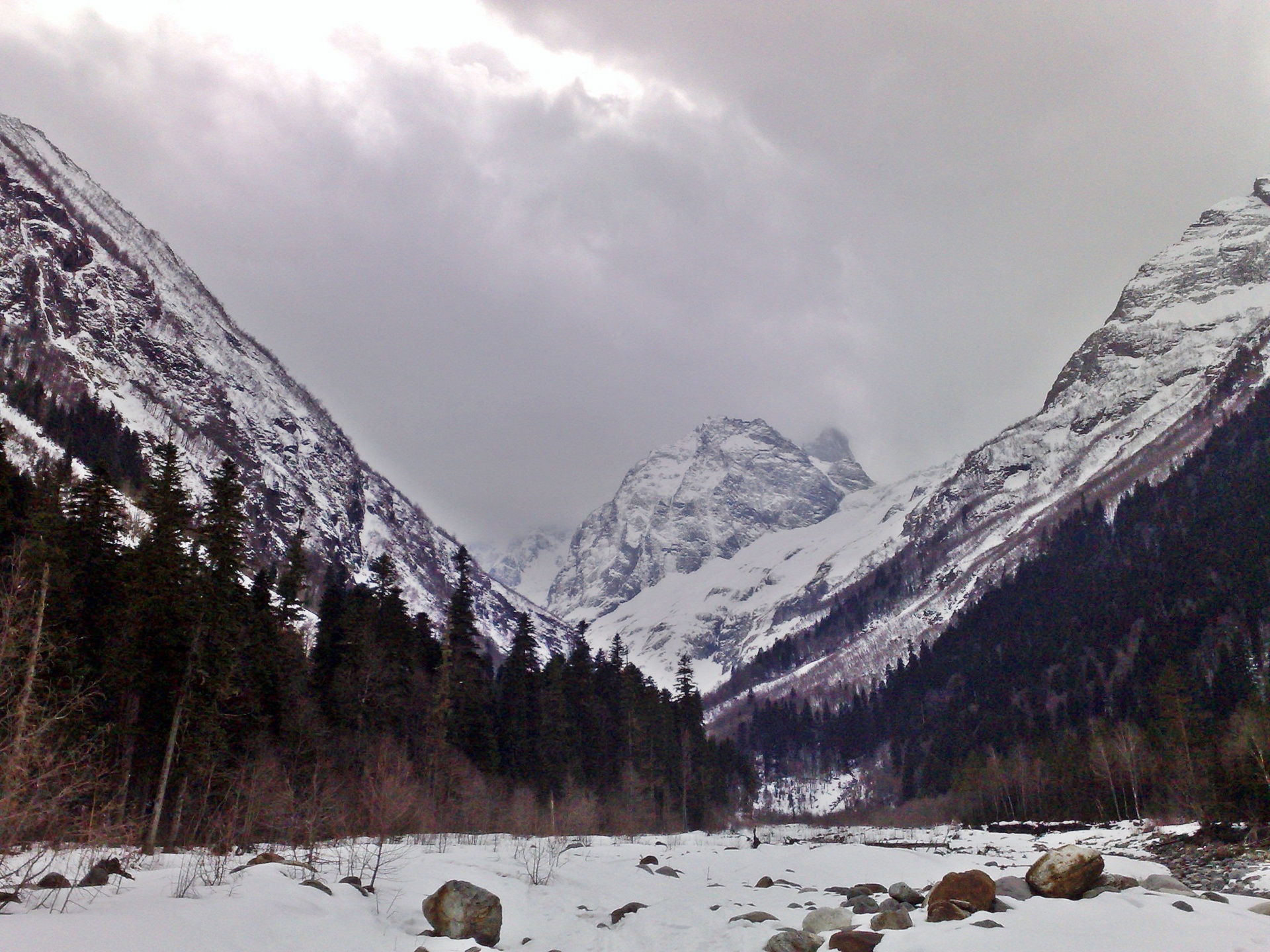 mountains sky snow free photo