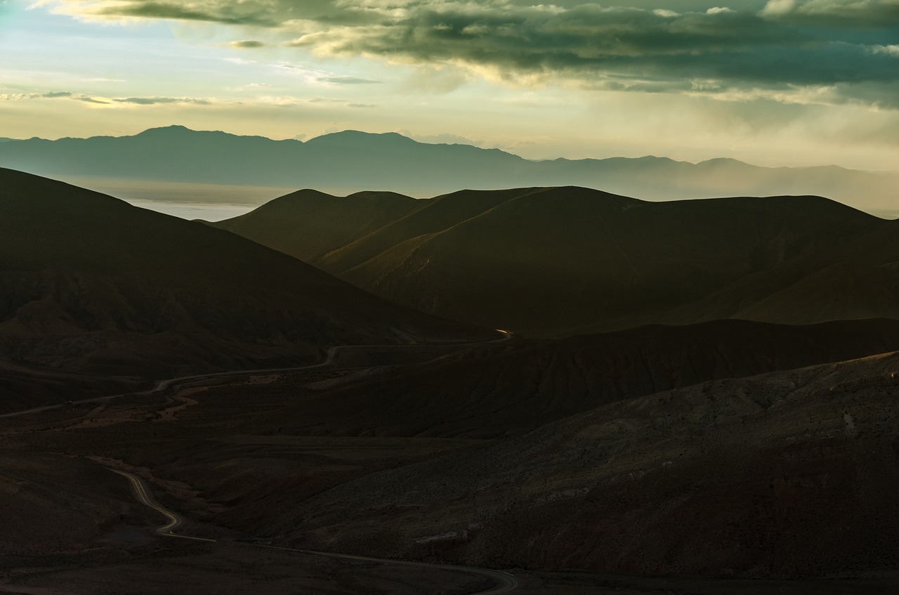 moutains valley view free photo