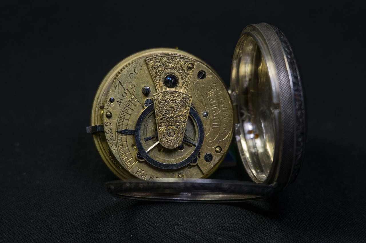 movement pocket watch brass free photo