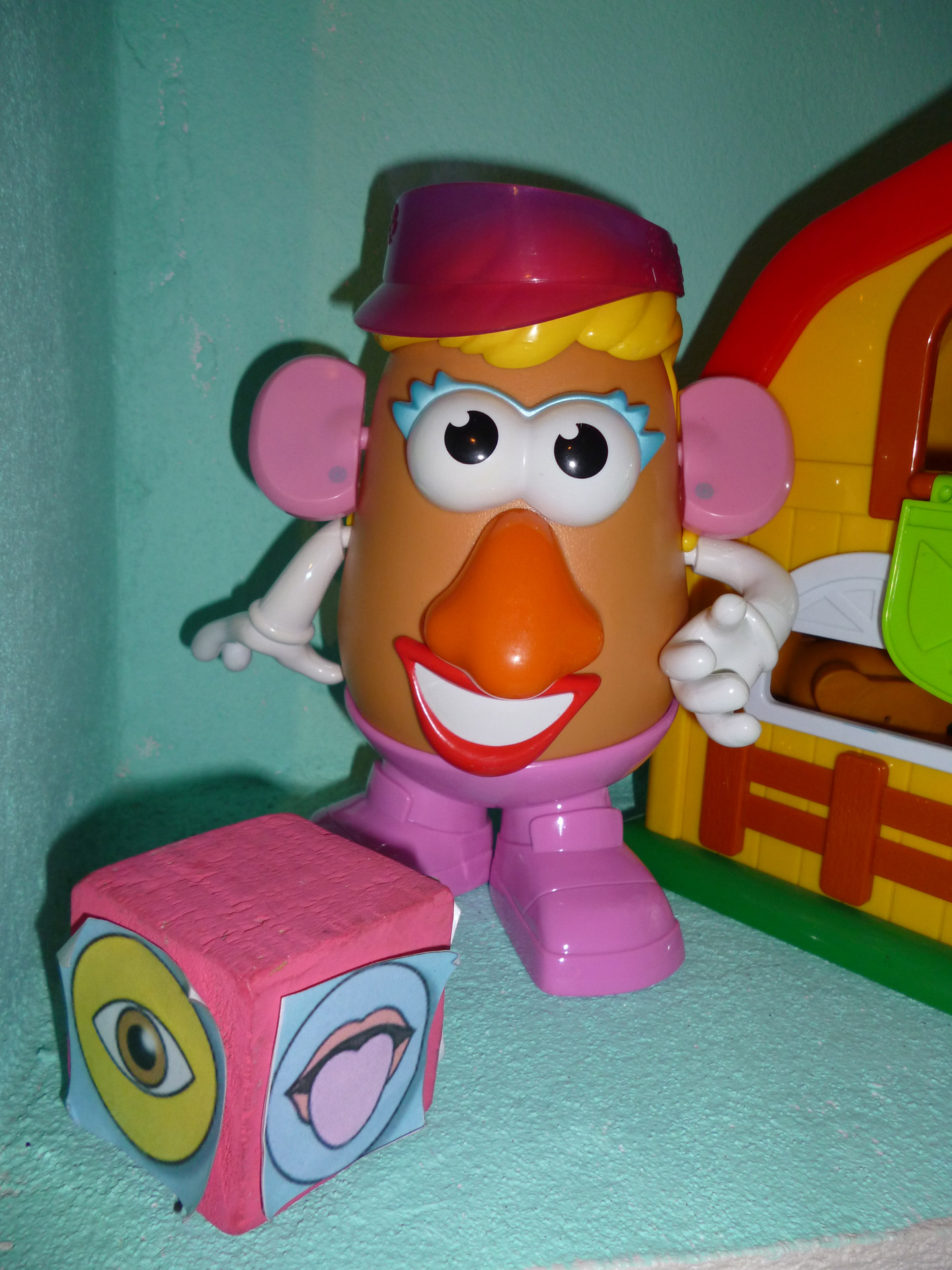 toy potato head mrs potato head free photo