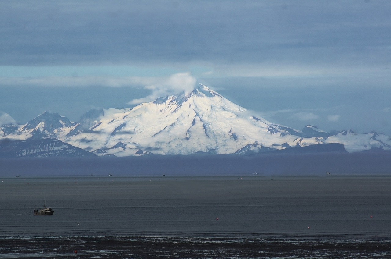 mt redoubt cook's inlet free photo