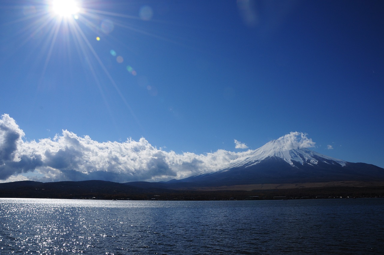 mt fuji sun cloud free photo