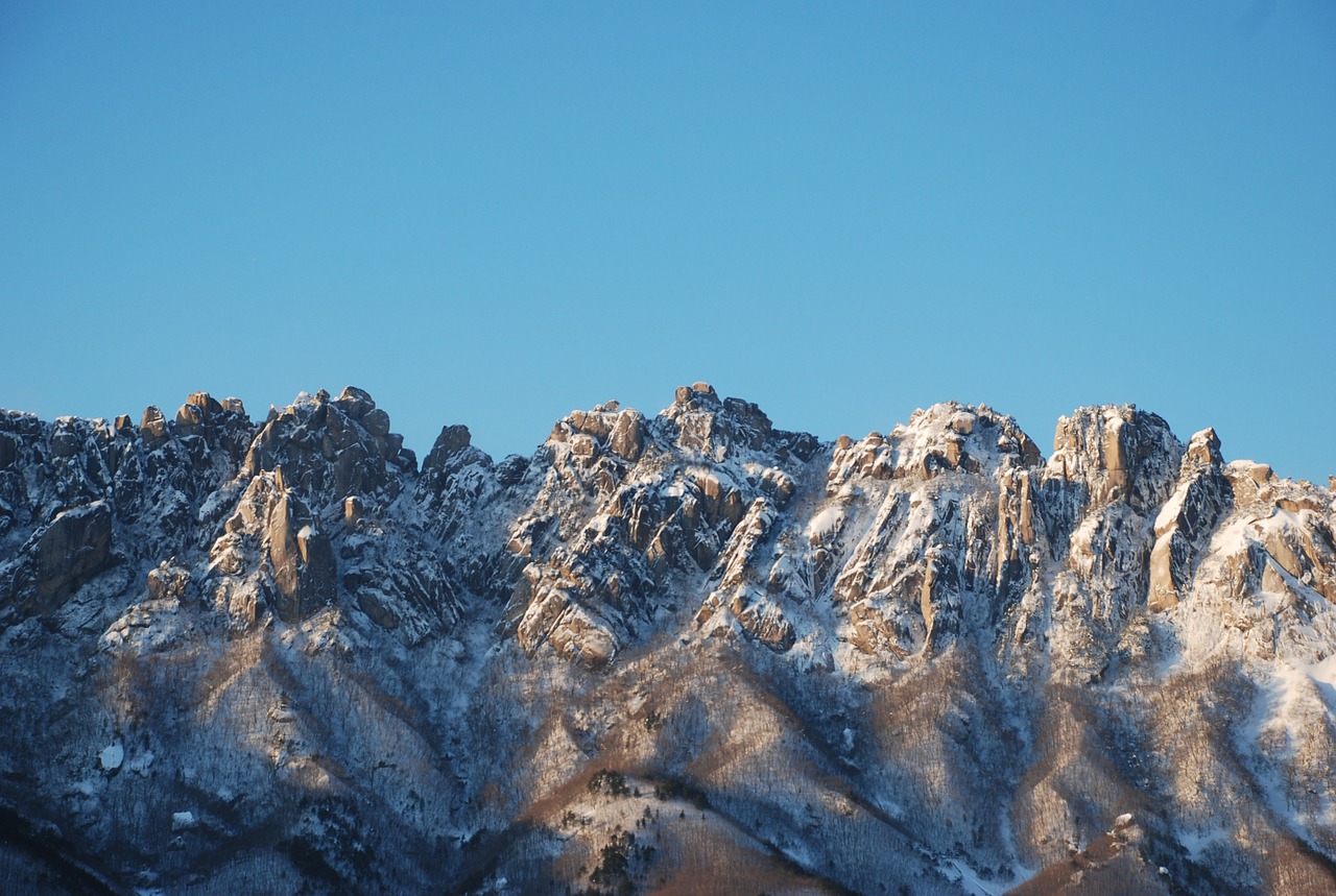 mt seoraksan winter winter mountain free photo