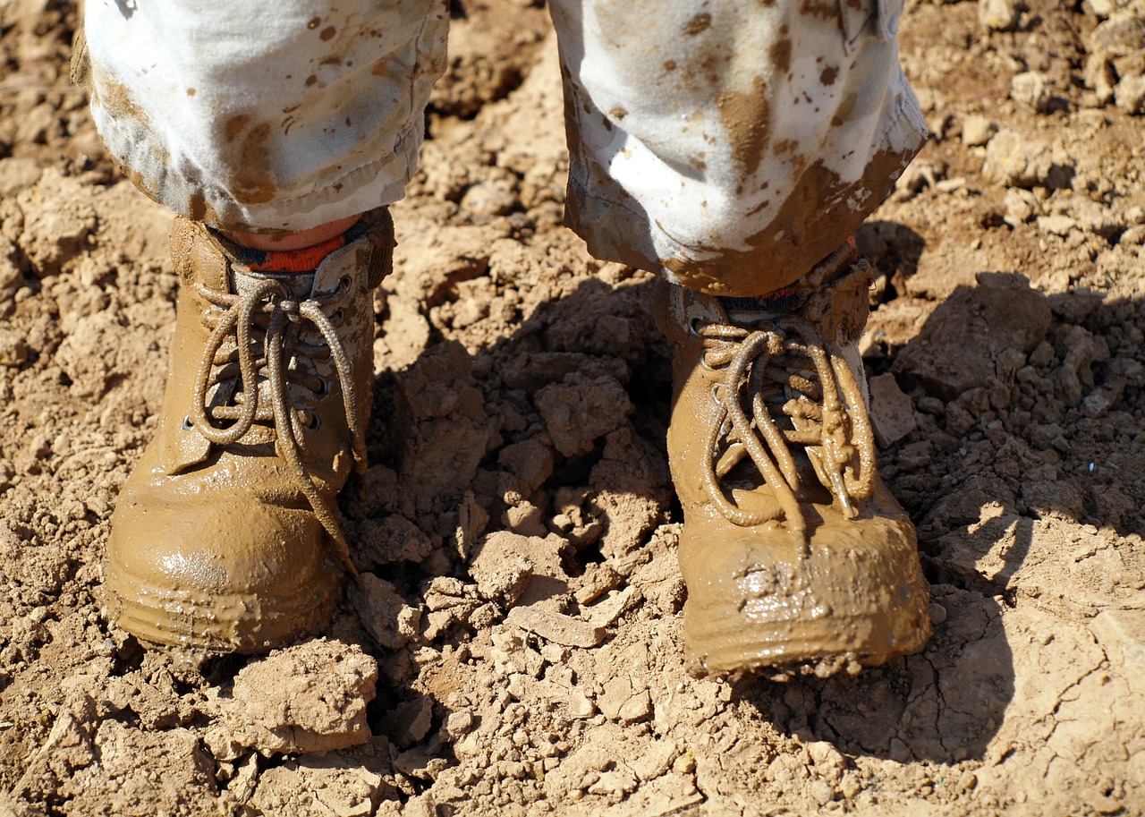 mud footwear hiking free photo