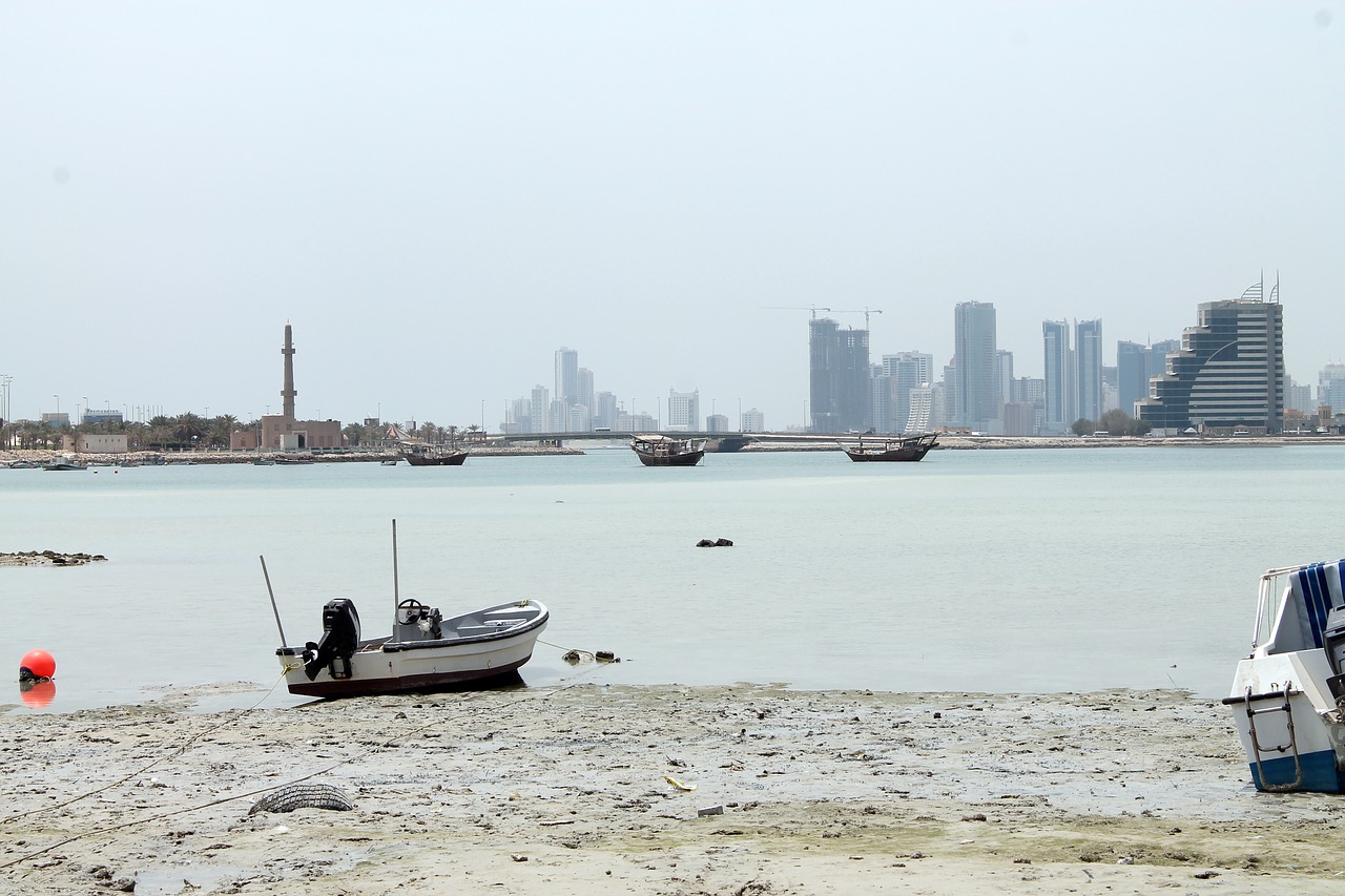 muharraq  manama  bahrain free photo