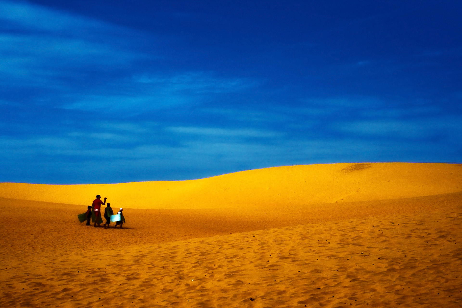 sand dune mui ne free photo