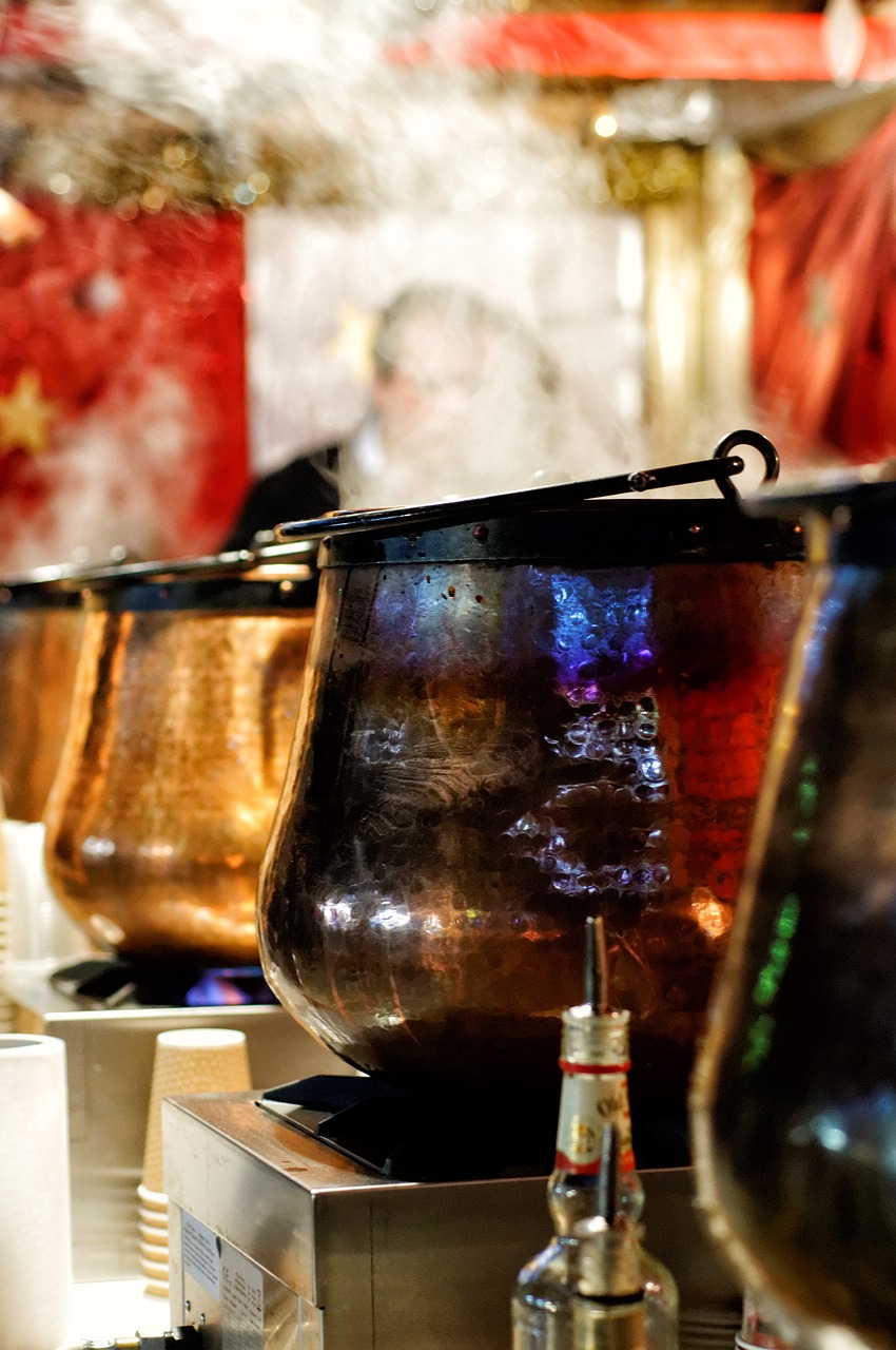 mulled wine cauldron copper free photo