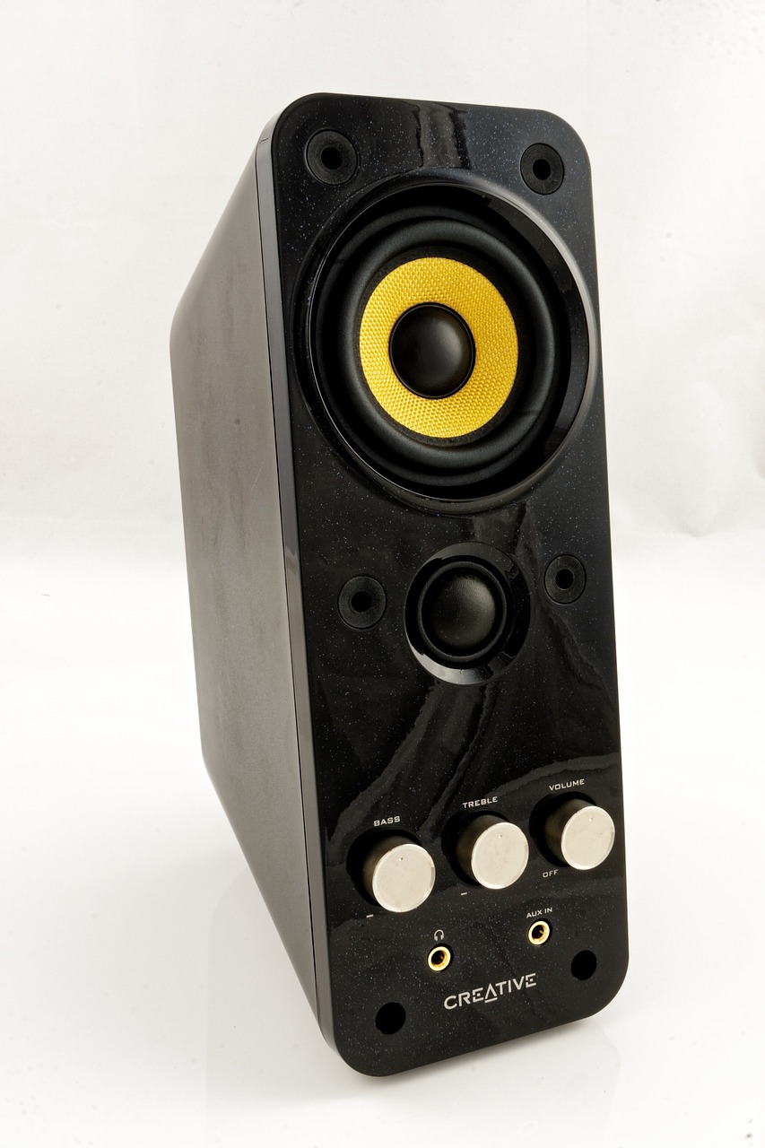 multimedia speakers pc speakers free photo