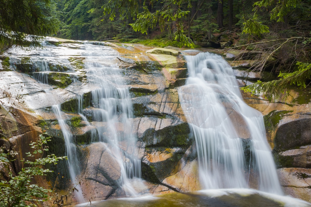 mumlava waterfall the giant mountains water free photo