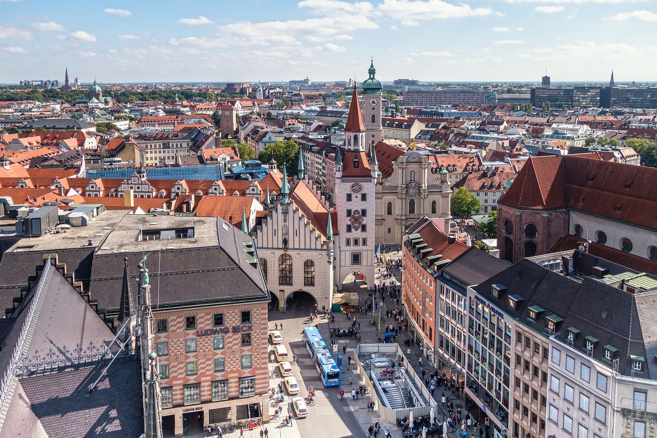 munich marienplatz town hall free photo