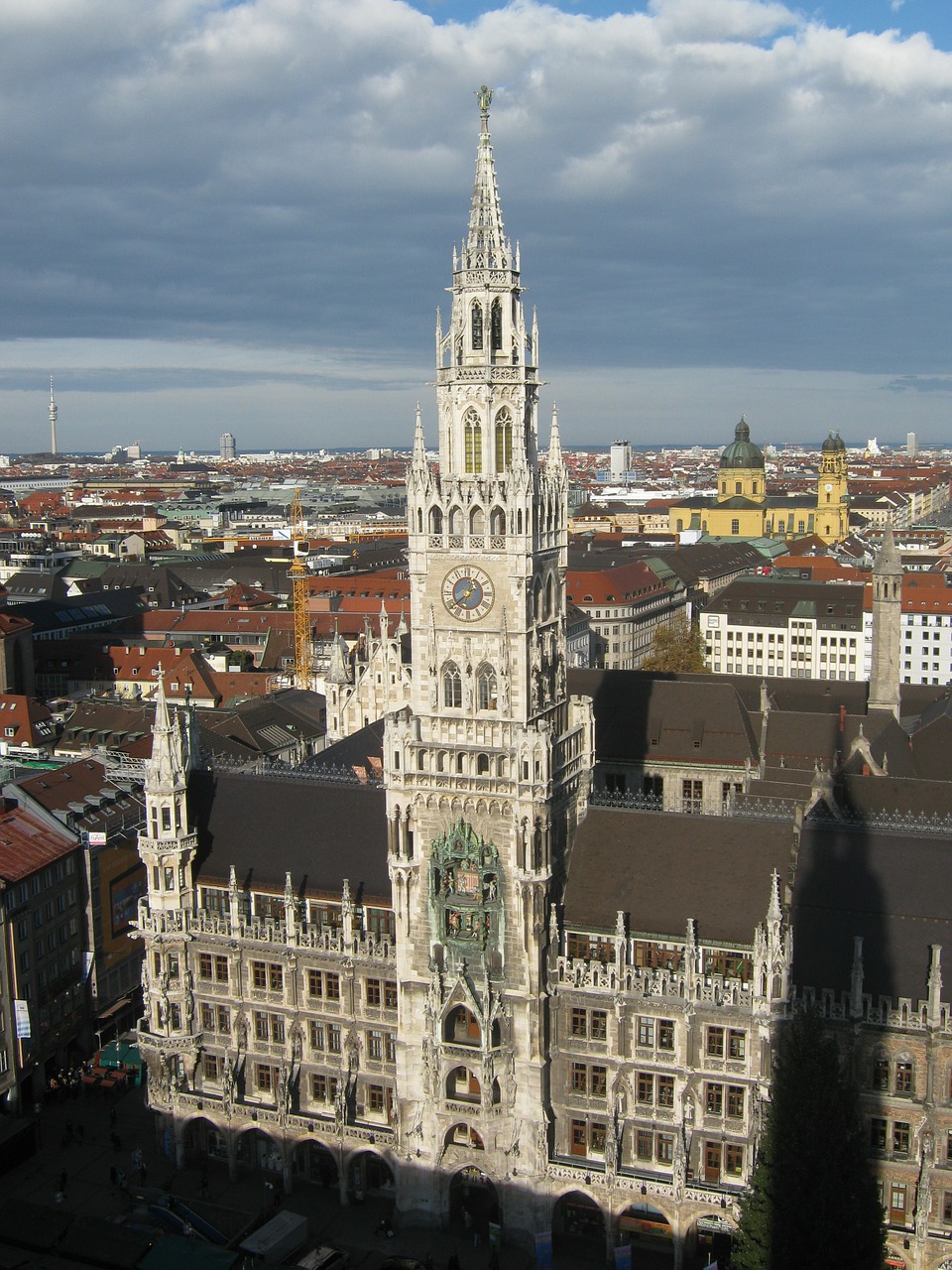 munich church tower free photo