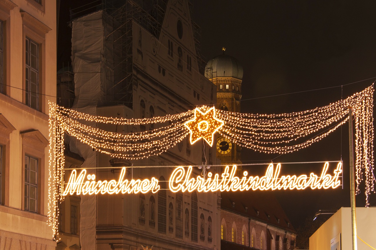 munich christmas market spire free photo