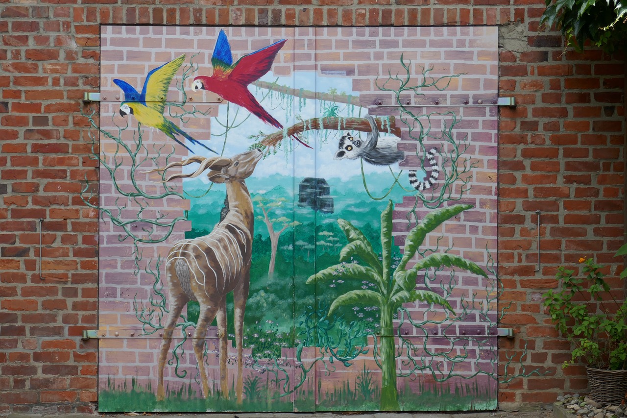 mural hauswand türgemälde free photo