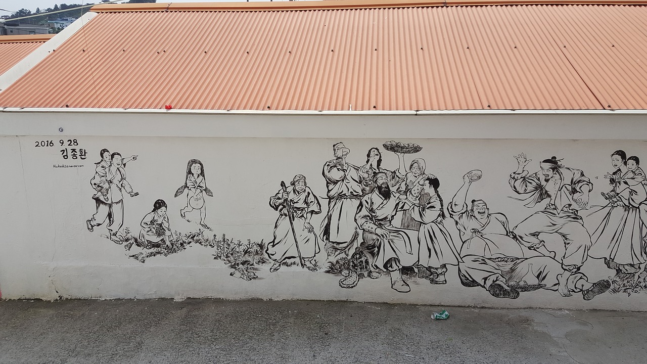 mural tongyeong damme free photo