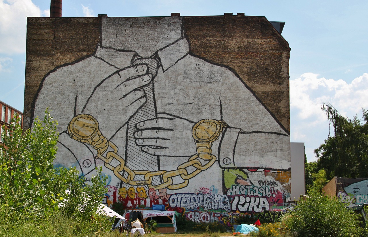 mural graffiti street art free photo