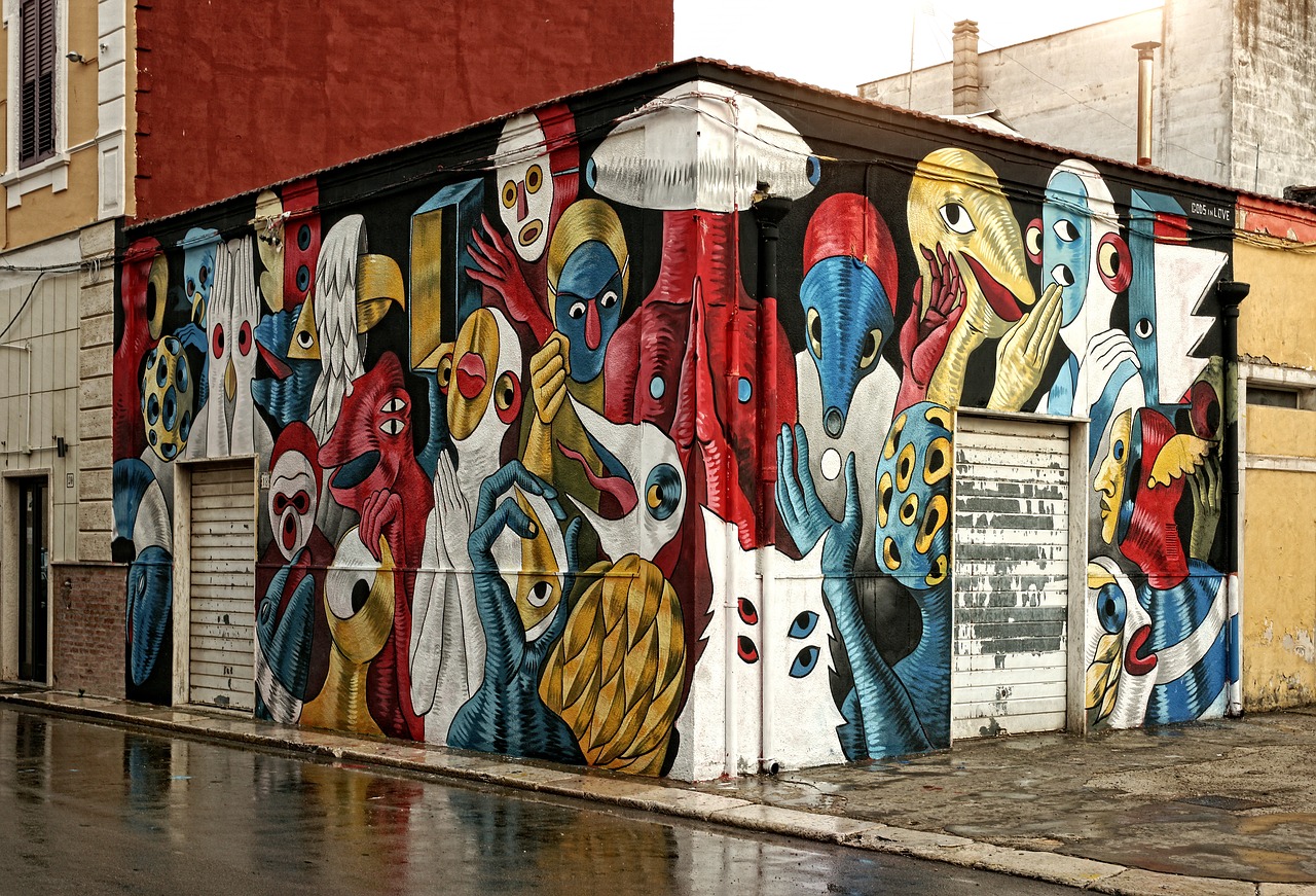 murals  article  graffiti free photo