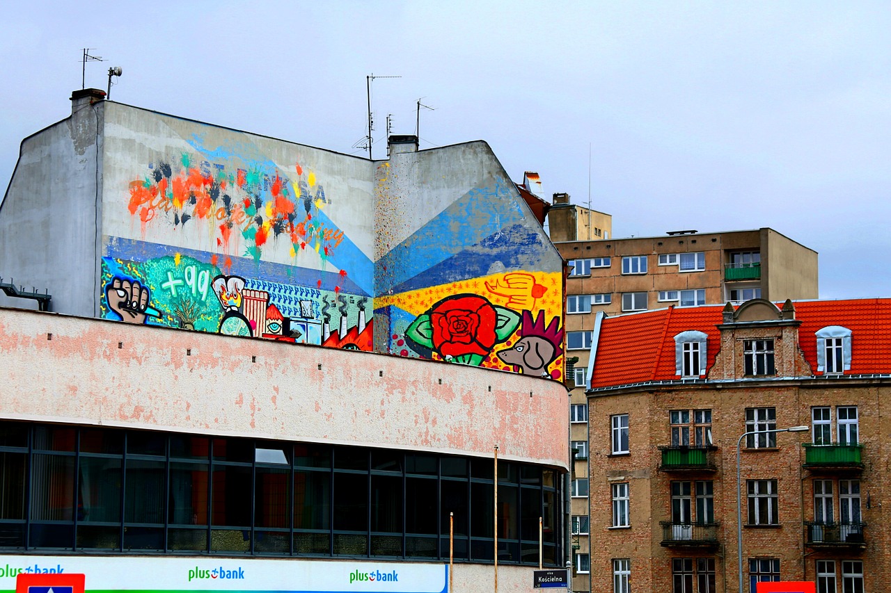 murals in jeżyce poznań apartment poznań free photo