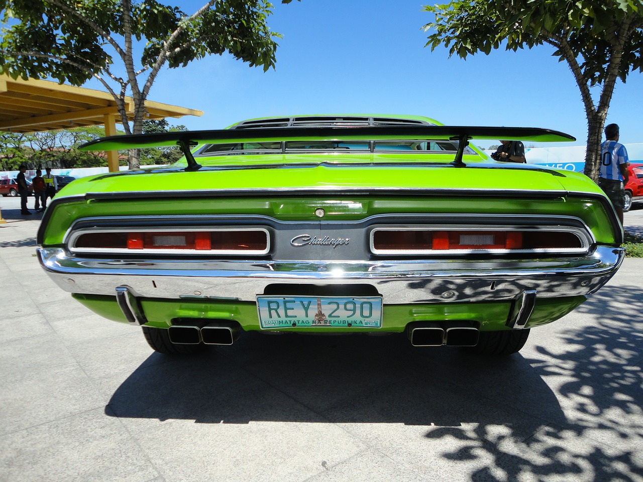 muscle car challenger vintage free photo