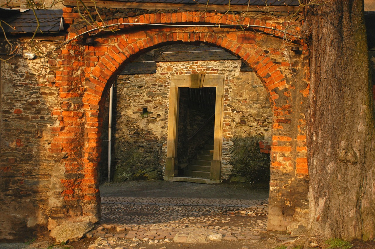 museum ruin remains of a wall free photo