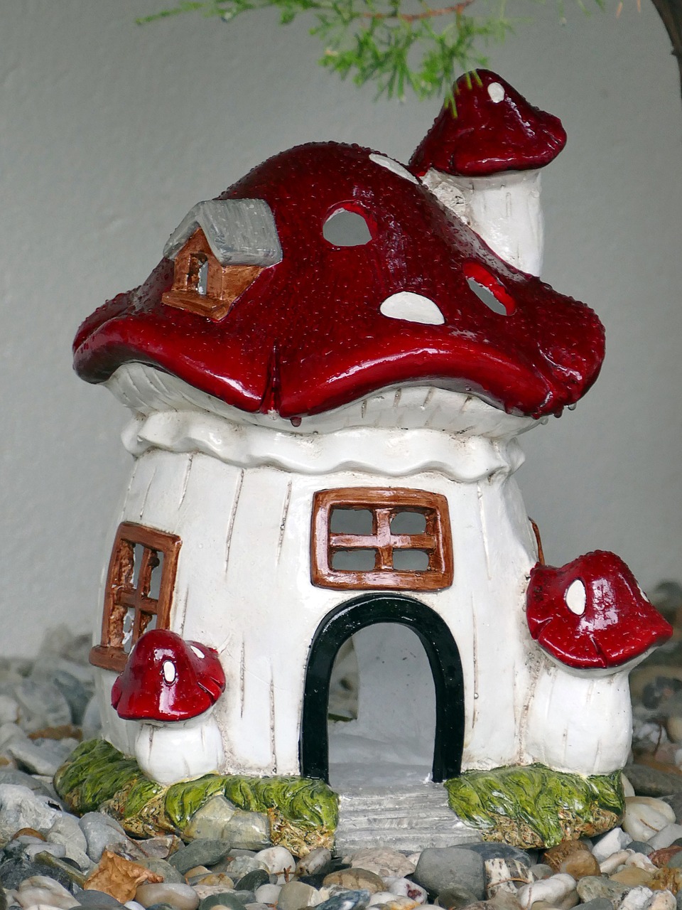 mushroom mushroom cottage garden decoration free photo