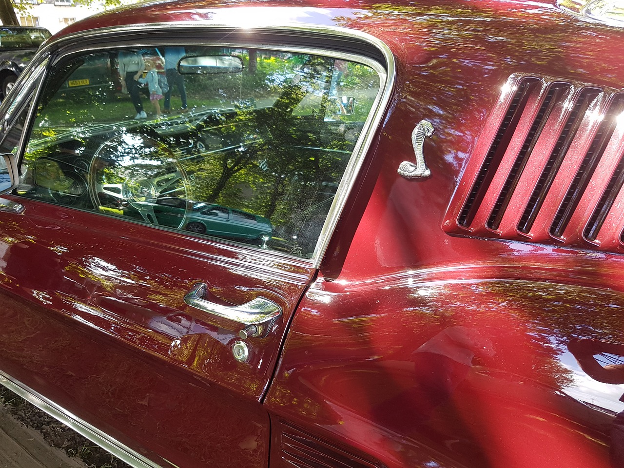 mustang red chrome free photo