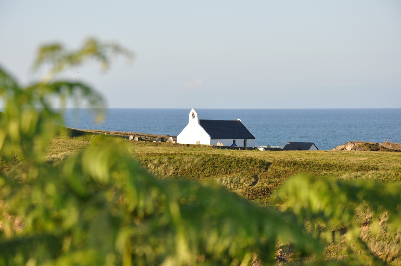 mwnt church cardigan west wales free photo