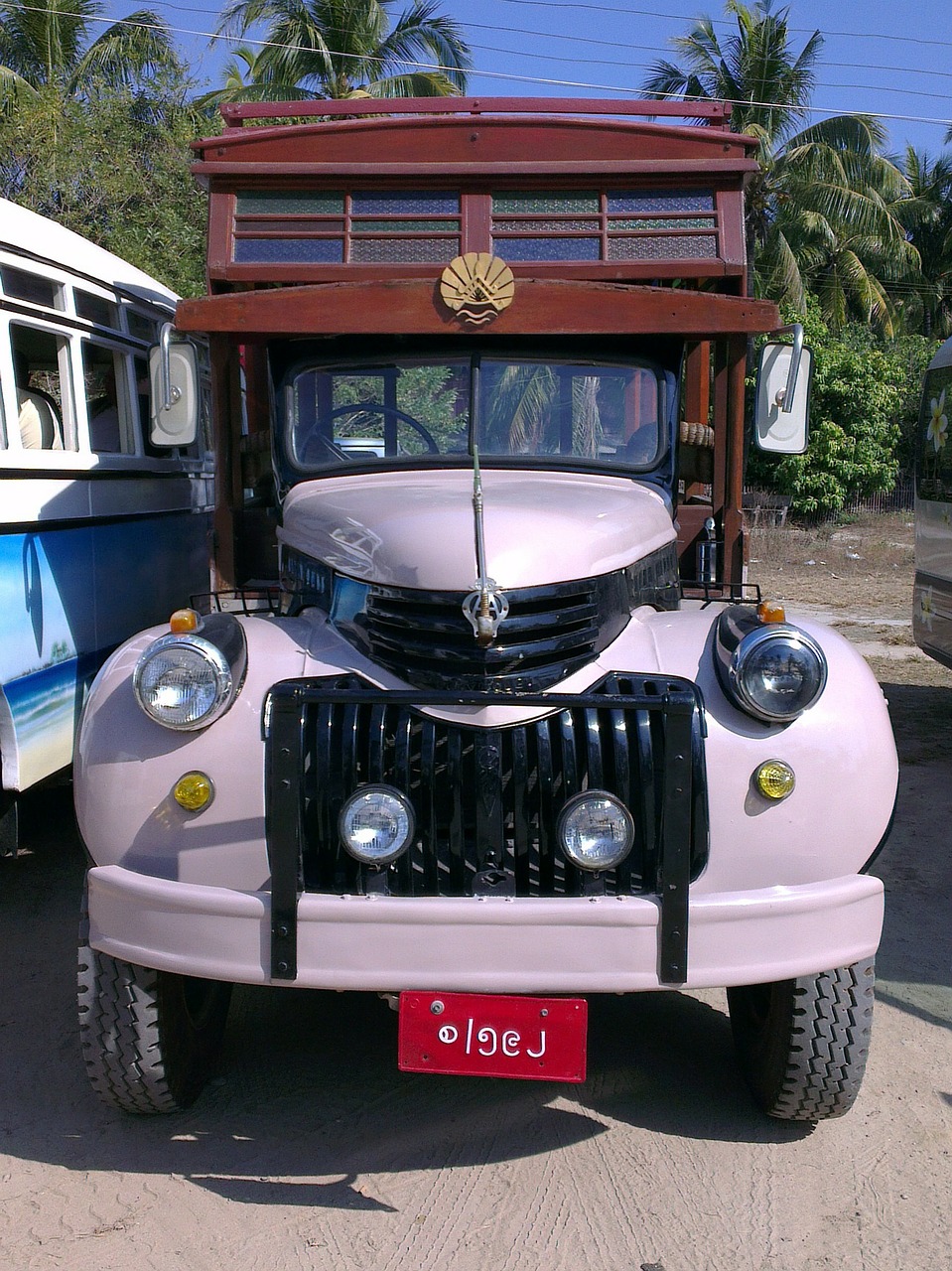 myanmar bus classic free photo