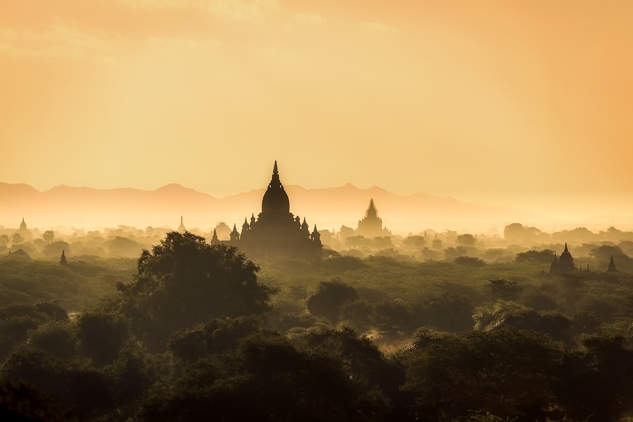 myanmar,burma,landscape,sunrise,morning,haze,mist,fog,temples,faith,religion,silhouettes,forest,trees,woods,culture,free pictures, free photos, free images, royalty free, free illustrations, public domain
