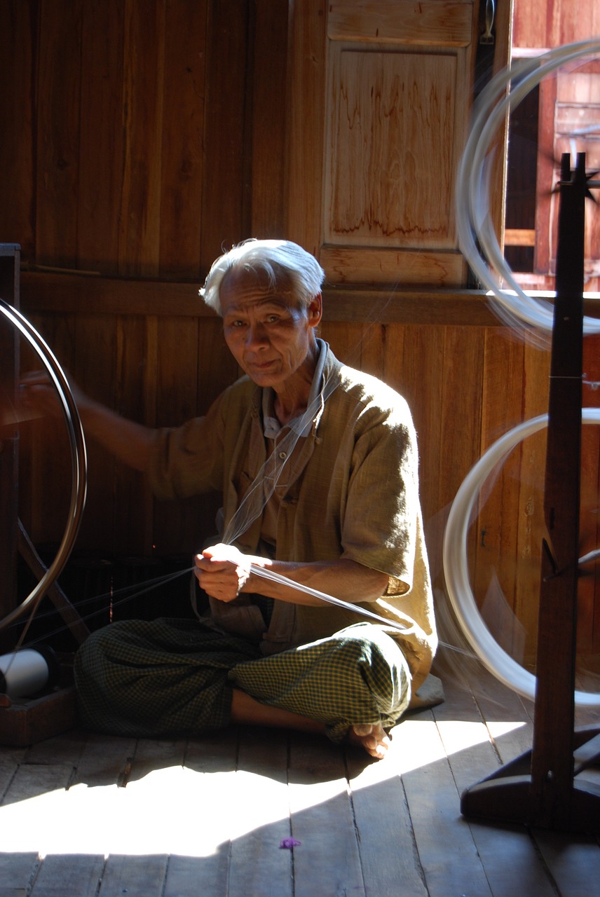 myanmar old man free photo
