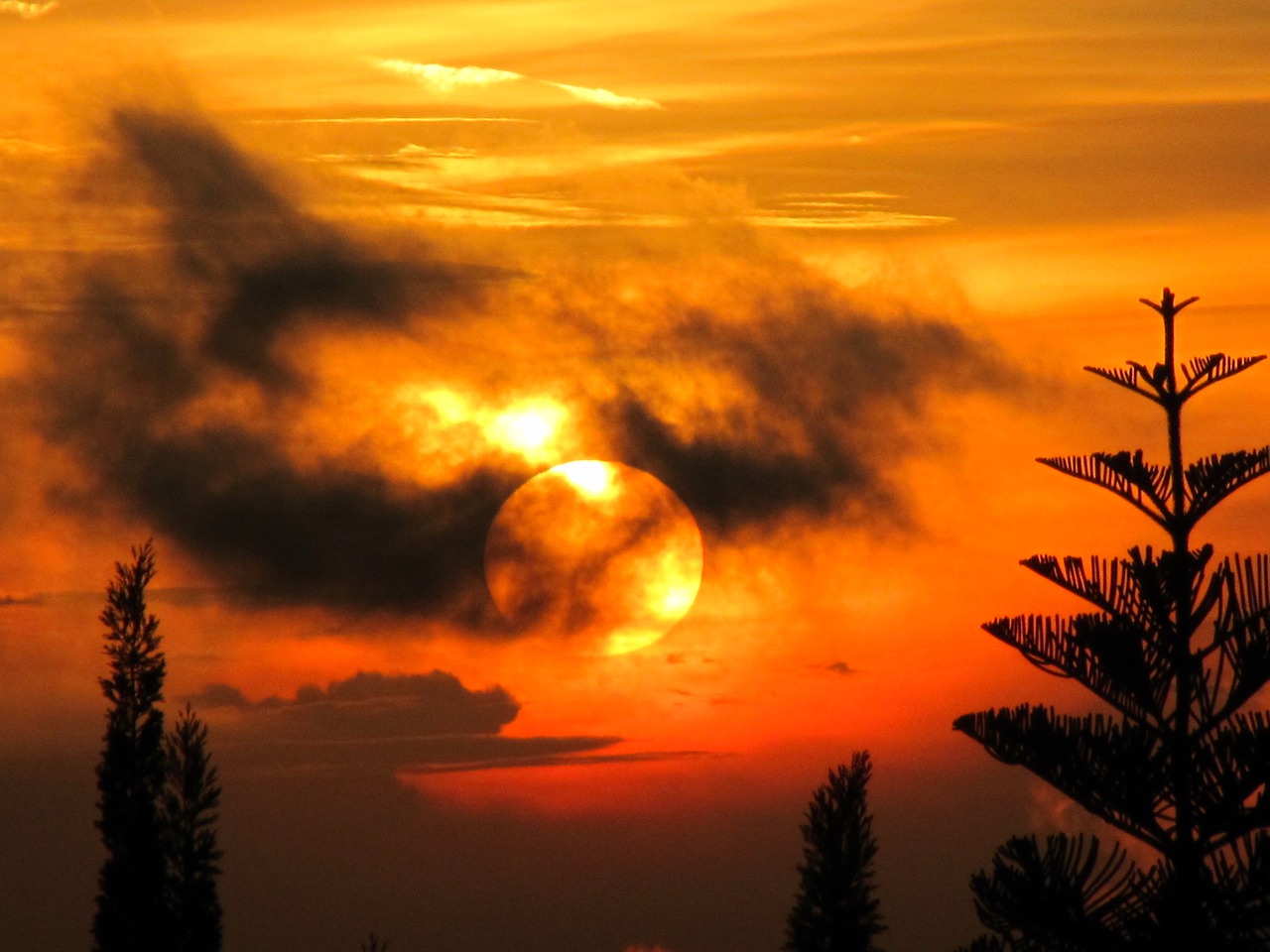 mysterious  sunset  cloudy free photo