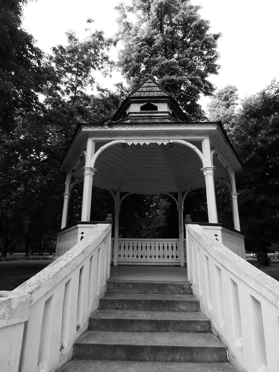 nagykőrös bandstand buildup free photo