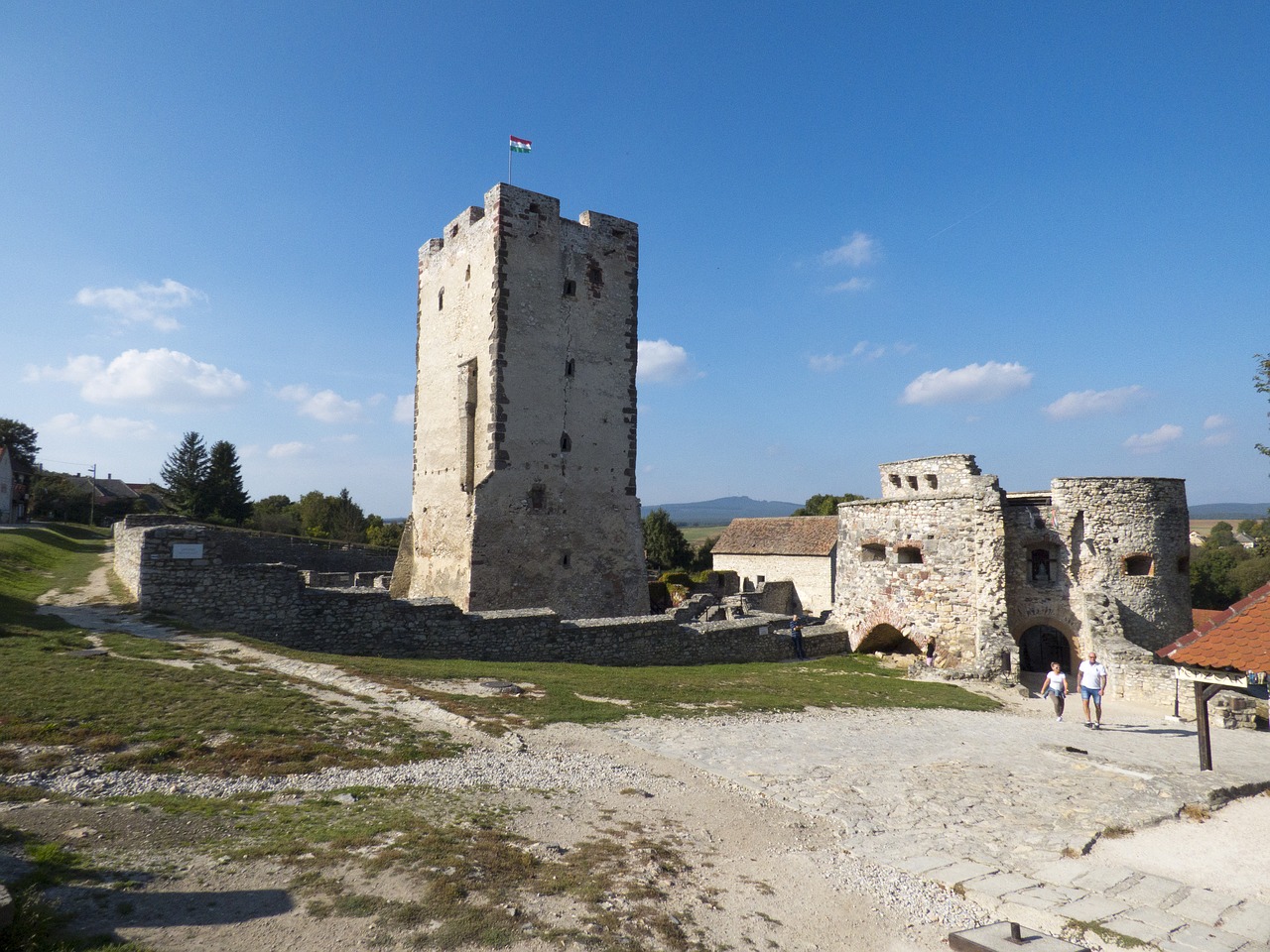 nagyvázsony castle castle ruins free photo