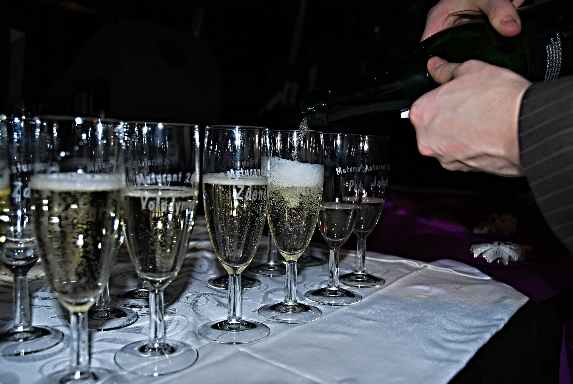 glasses champagne pouring hands free photo