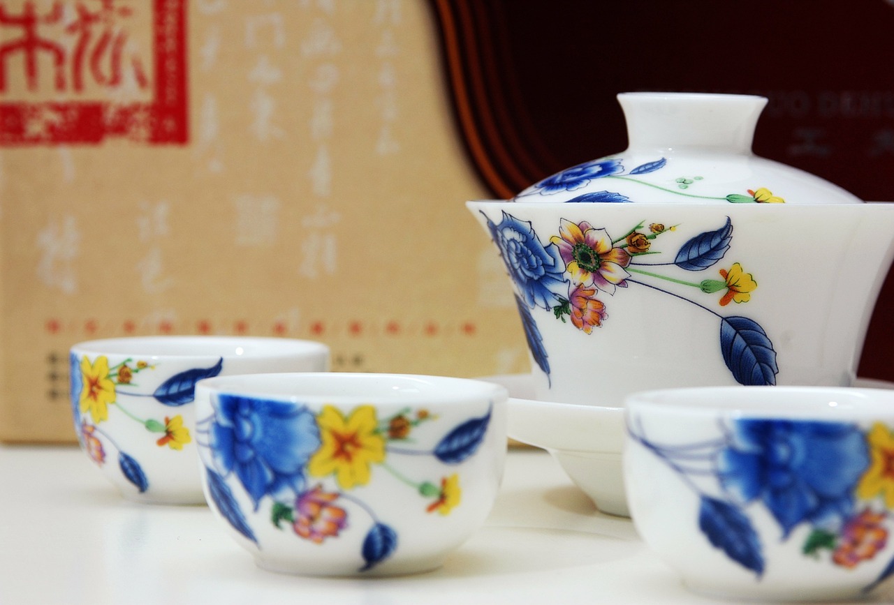 nanjing tea set practise using free photo