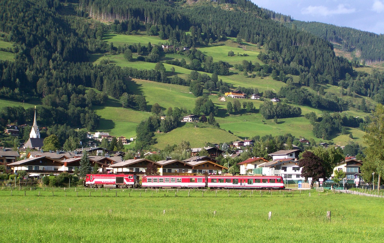 narrow-gauge railway landscape austria free photo