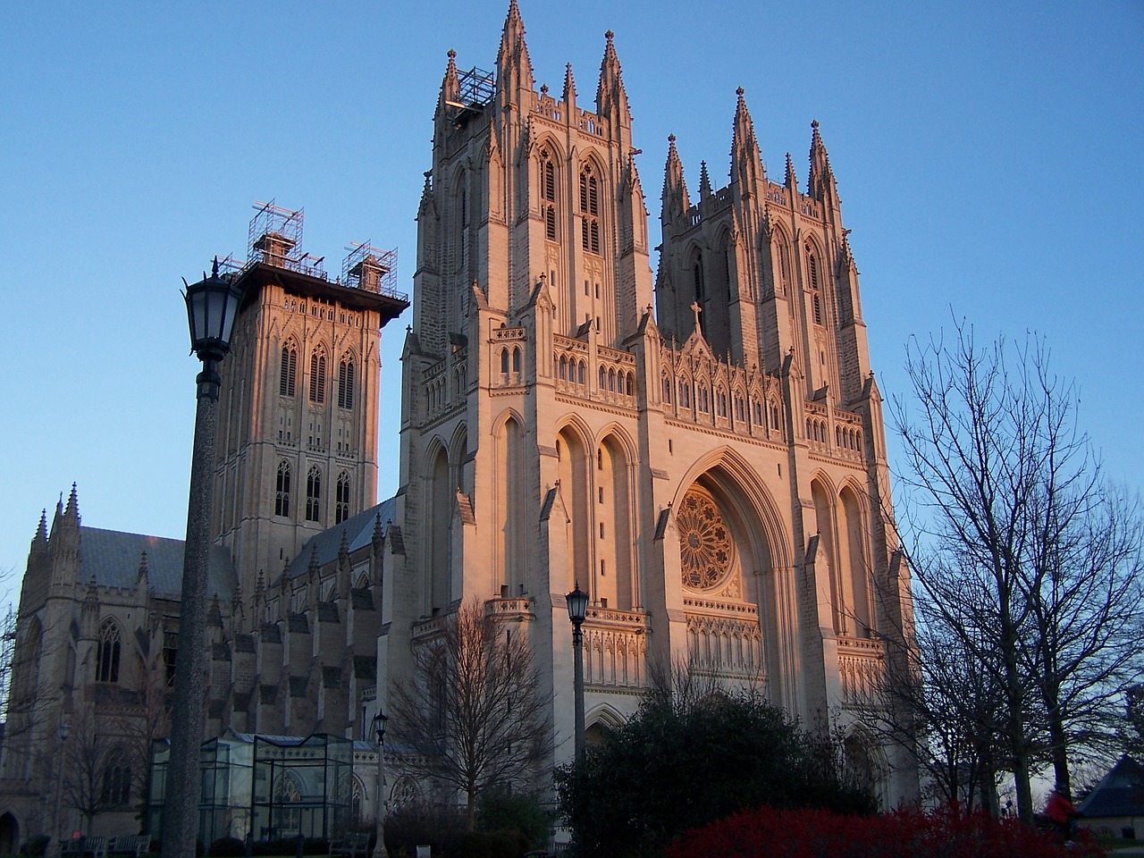 national cathedral architecture free photo
