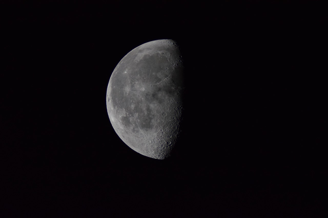 natural moon half moon free photo