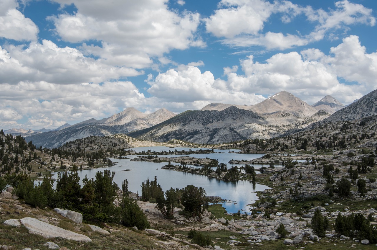 natural jmt cloud free photo