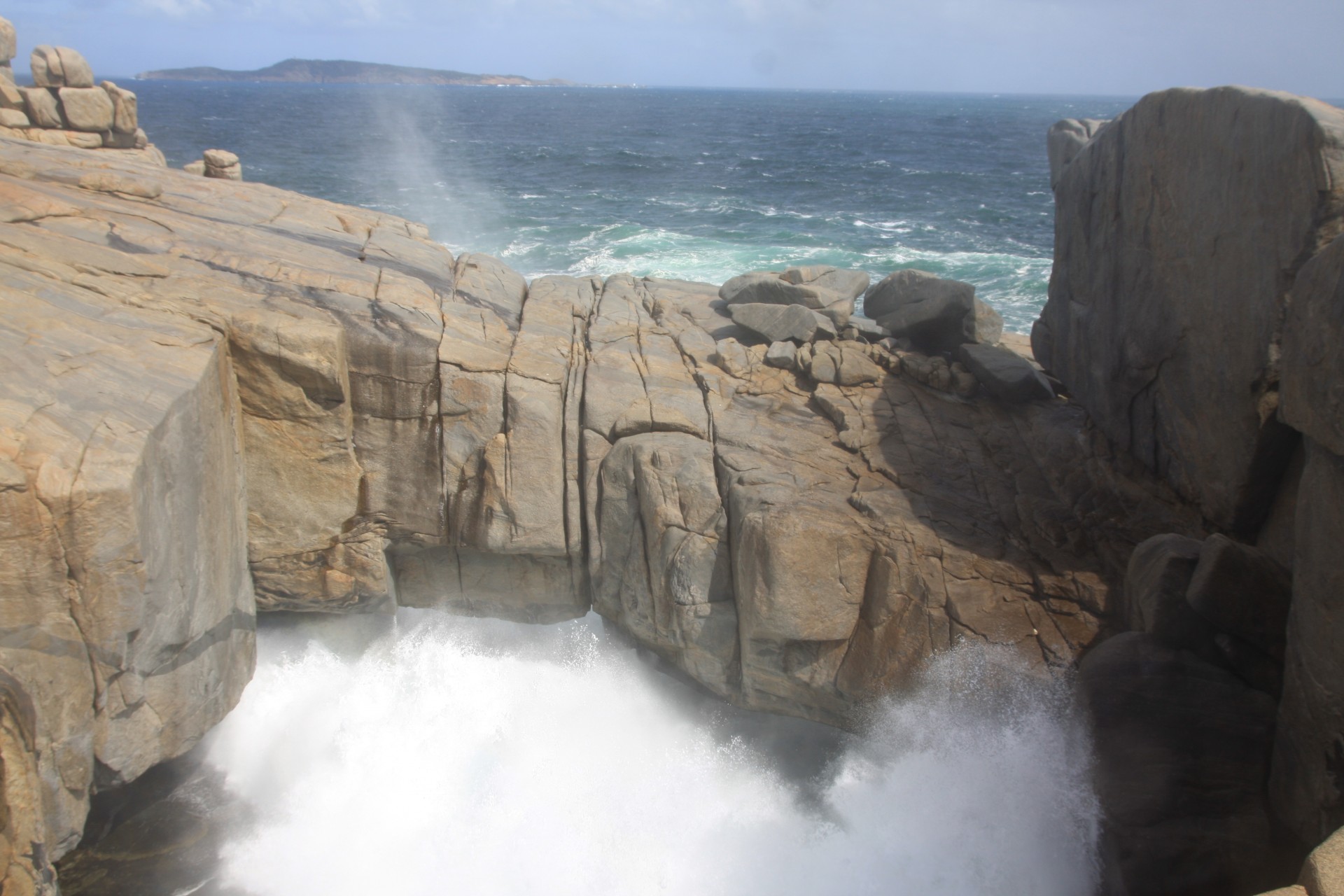 stone bridge wave free photo