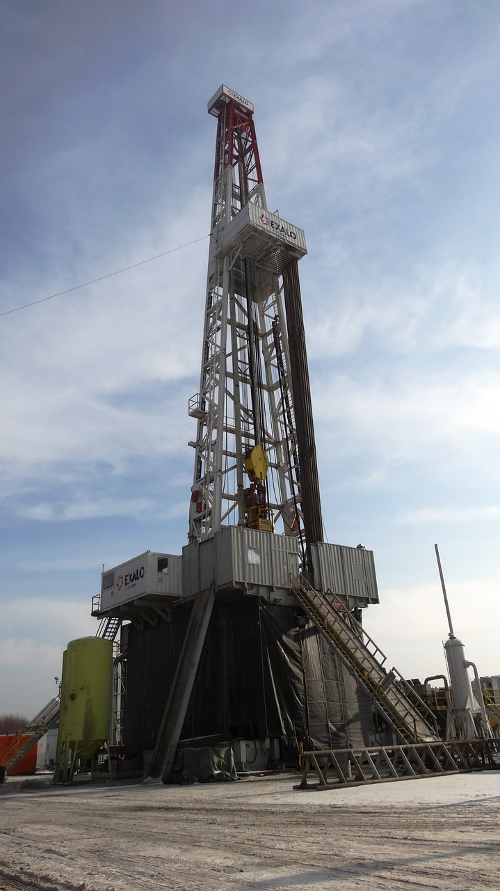 natural gas search oil rig free photo