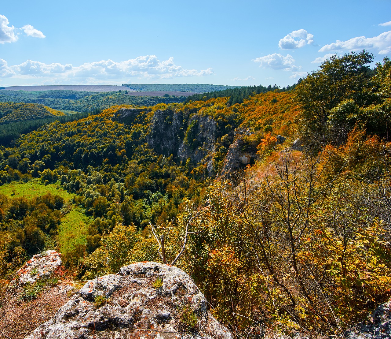 natural park ruse lom orlova chuka free photo