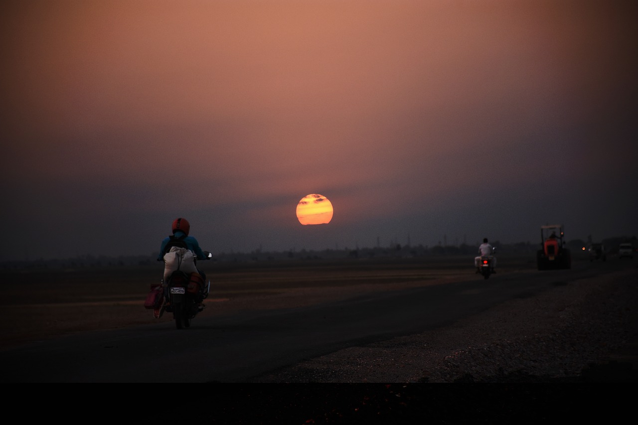 nature  bike  sun set free photo