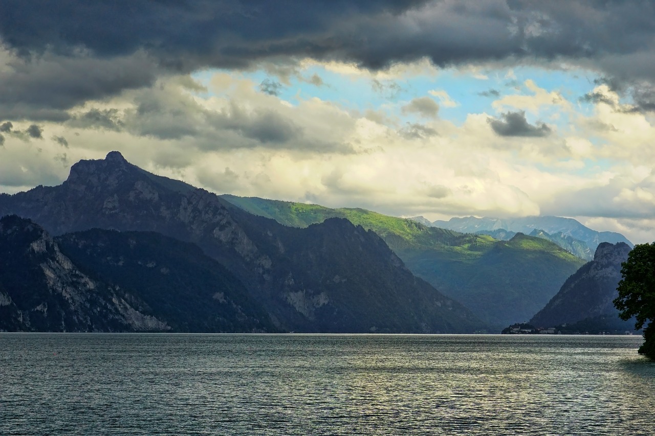 nature  lake  mountains free photo