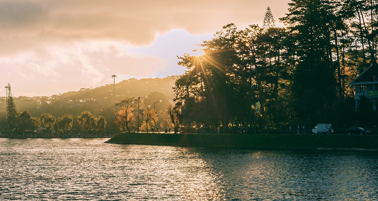 nature  water  sunset free photo