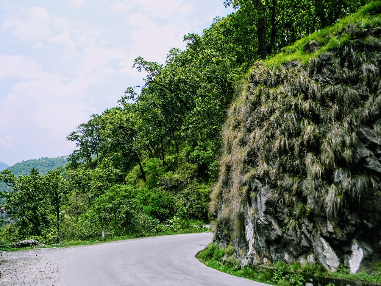 nature  mountains  green free photo