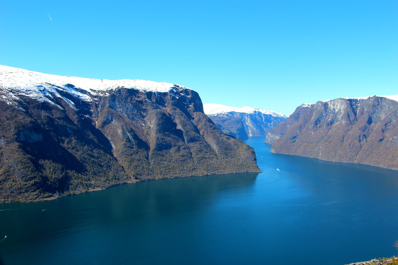 nature  norway  mountain free photo