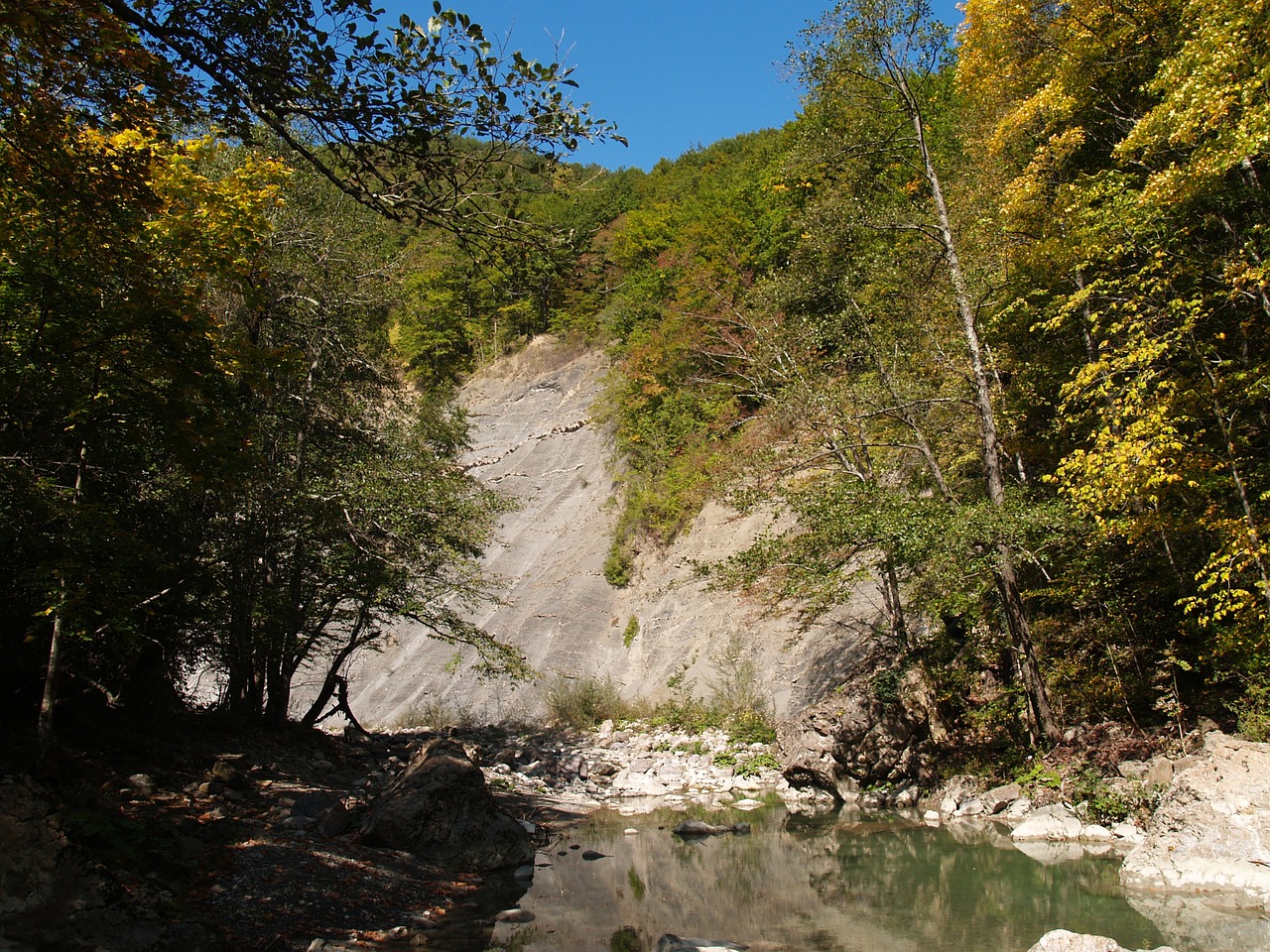 nature river mountains free photo