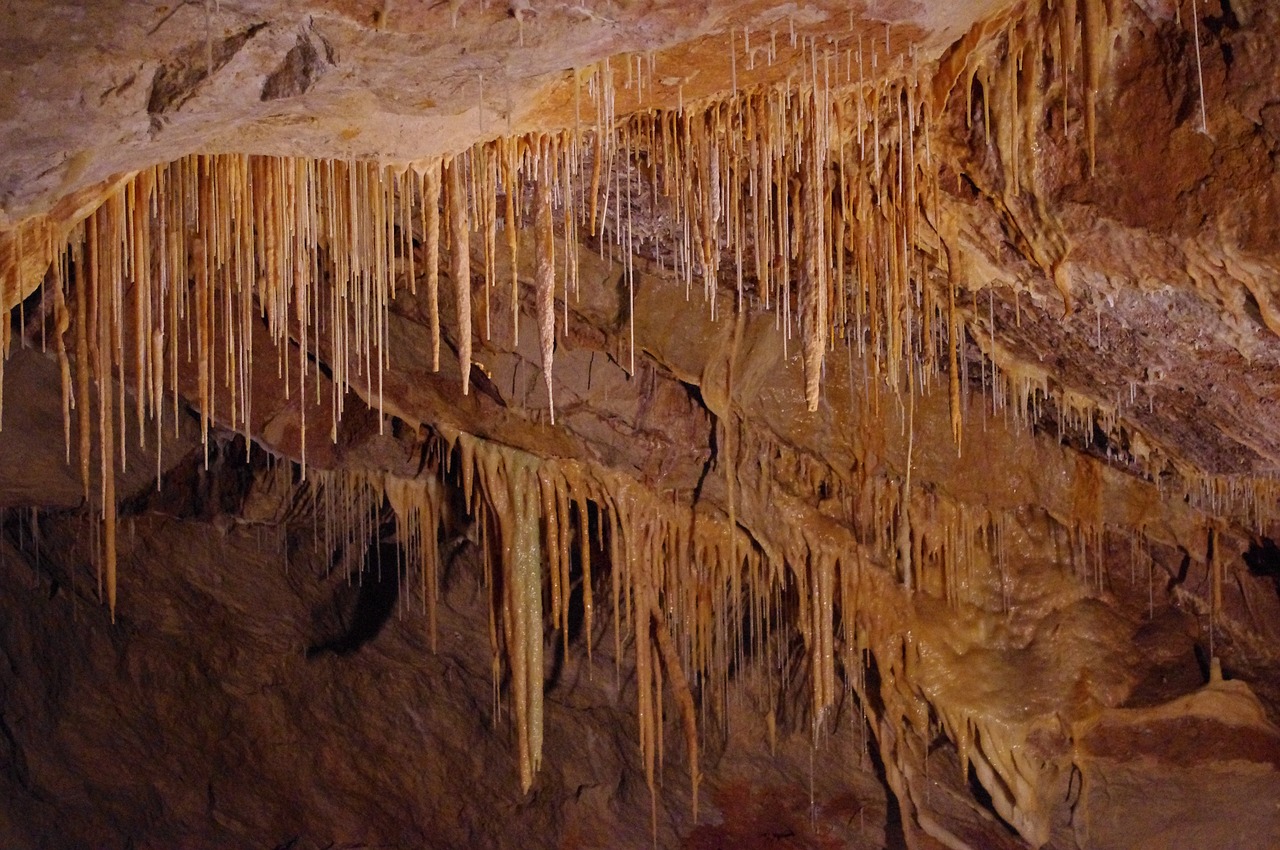 nature underground caves gorges du tarn free photo