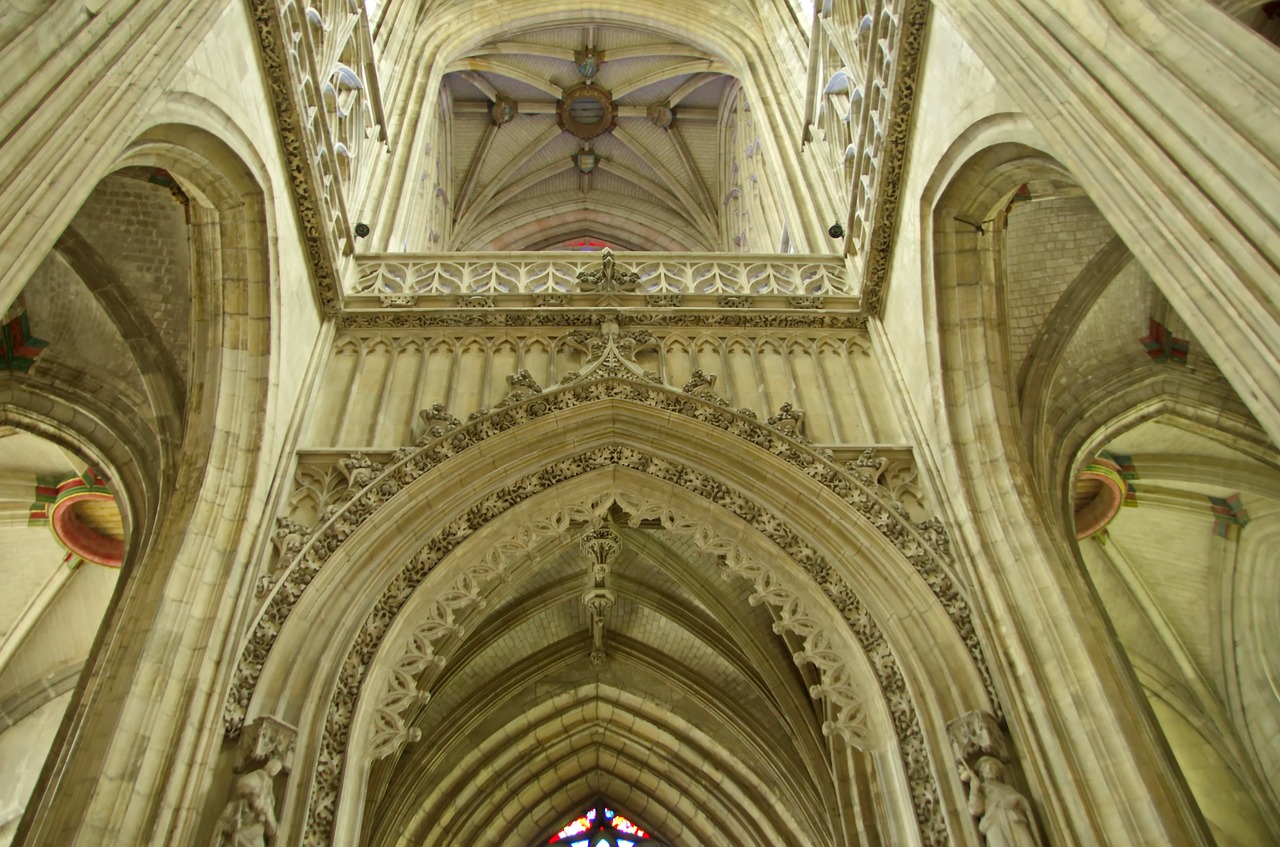 nave st riquier abbey free photo