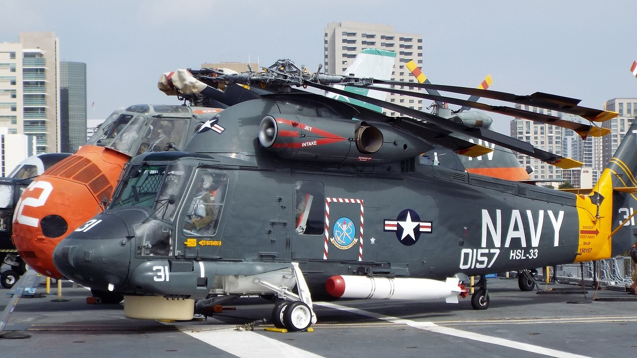 navy helicopter war free photo